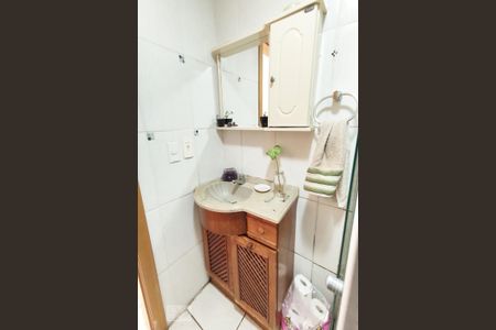 Apartamento à venda com 48m², 2 quartos e 1 vaga Apartamento à venda com 48m², 2 quartos e 1 vagaBanheiro