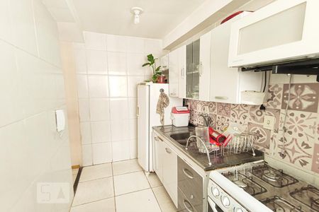 Apartamento à venda com 48m², 2 quartos e 1 vaga Apartamento à venda com 48m², 2 quartos e 1 vagaCozinha e Área de Serviço