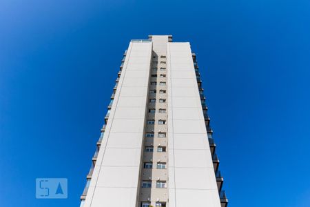 Apartamento à venda com 66m², 2 quartos e 1 vagaFachada