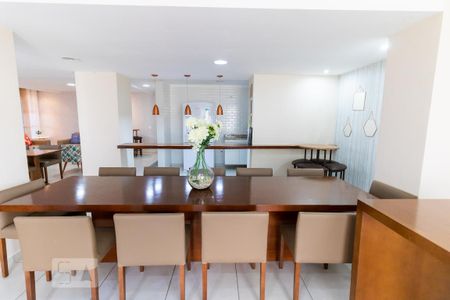 Apartamento à venda com 66m², 2 quartos e 1 vagaÁrea comum - Salão de festas