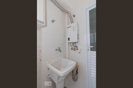 Apartamento à venda com 66m², 2 quartos e 1 vaga Apartamento à venda com 66m², 2 quartos e 1 vagaÁrea de Serviço