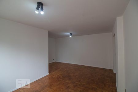 Sala de apartamento para alugar com 2 quartos, 70m² em Vila Cordeiro, São Paulo