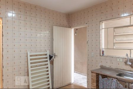 Casa à venda com 140m², 3 quartos e 2 vagas Casa à venda com 140m², 3 quartos e 2 vagasEdícula