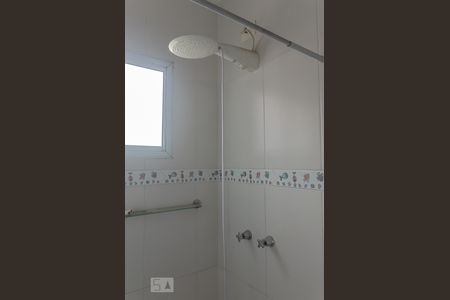 Casa à venda com 140m², 3 quartos e 2 vagas Casa à venda com 140m², 3 quartos e 2 vagasBanheiro