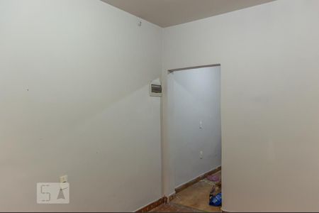 Casa à venda com 140m², 3 quartos e 2 vagas Casa à venda com 140m², 3 quartos e 2 vagasEdícula