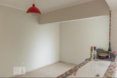 Casa à venda com 140m², 3 quartos e 2 vagas Casa à venda com 140m², 3 quartos e 2 vagasCozinha