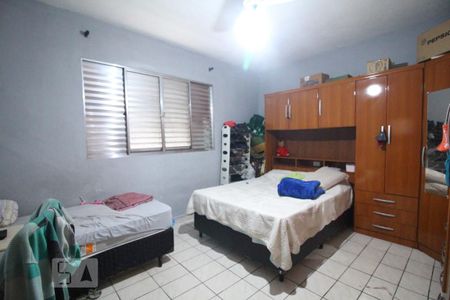 Casa à venda com 100m², 2 quartos e 1 vagaQuarto 2