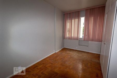 Sala de kitnet/studio para alugar com 1 quarto, 30m² em Flamengo, Rio de Janeiro