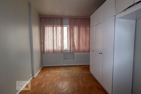 Sala de kitnet/studio para alugar com 1 quarto, 30m² em Flamengo, Rio de Janeiro