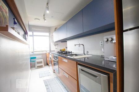 Apartamento à venda com 100m², 3 quartos e 2 vagas Apartamento à venda com 100m², 3 quartos e 2 vagasCozinha