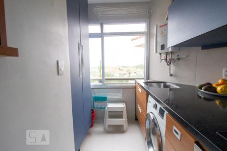Apartamento à venda com 100m², 3 quartos e 2 vagas Apartamento à venda com 100m², 3 quartos e 2 vagasÁrea de Serviço