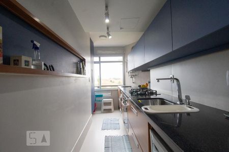 Apartamento à venda com 100m², 3 quartos e 2 vagas Apartamento à venda com 100m², 3 quartos e 2 vagasCozinha