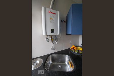 Apartamento à venda com 100m², 3 quartos e 2 vagas Apartamento à venda com 100m², 3 quartos e 2 vagasÁrea de Serviço