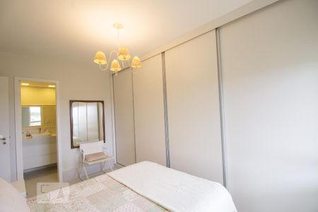 Apartamento à venda com 100m², 3 quartos e 2 vagas Apartamento à venda com 100m², 3 quartos e 2 vagasSuíte