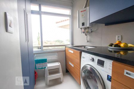 Apartamento à venda com 100m², 3 quartos e 2 vagas Apartamento à venda com 100m², 3 quartos e 2 vagasÁrea de Serviço