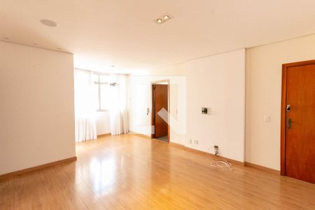 Sala de apartamento para alugar com 3 quartos, 105m² em Coração de Jesus, Belo Horizonte