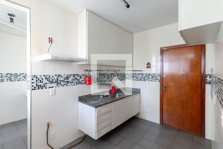 Apartamento para alugar com 105m², 3 quartos e 2 vagasCozinha
