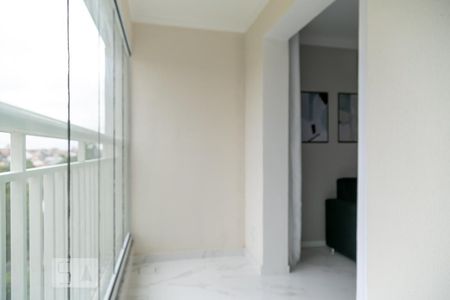 Varanda de kitnet/studio para alugar com 1 quarto, 37m² em Centro, Guarulhos