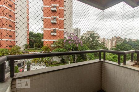 Apartamento à venda com 196m², 4 quartos e 3 vagas