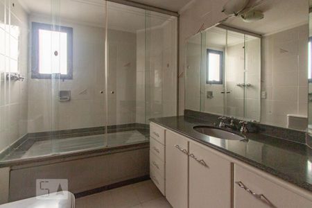 Apartamento à venda com 196m², 4 quartos e 3 vagas