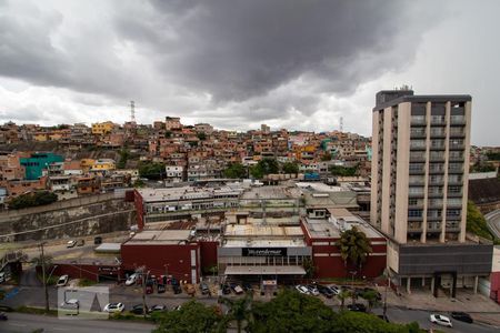 Vista dos Quartos de apartamento para alugar com 2 quartos, 60m² em Sion, Belo Horizonte