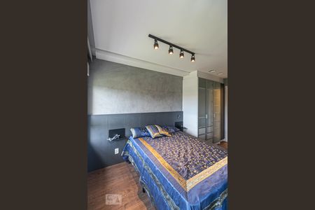 Quarto de apartamento à venda com 1 quarto, 50m² em Jardim do Salso, Porto Alegre