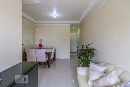 Sala de apartamento para alugar com 3 quartos, 72m² em Tamboré, Barueri