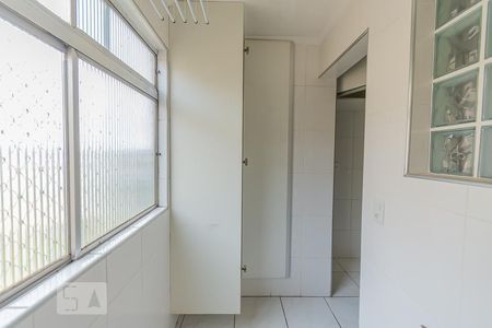 Apartamento à venda com 63m², 2 quartos e 1 vaga Apartamento à venda com 63m², 2 quartos e 1 vagaÁrea de Serviço