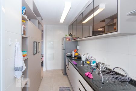 Apartamento à venda com 97m², 3 quartos e 2 vagasCozinha