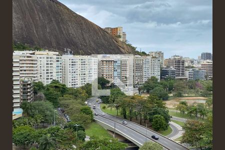 Apartamento à venda com 153m², 4 quartos e 1 vagaVista da suíte