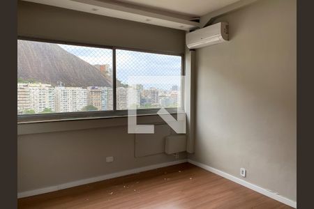 Apartamento à venda com 153m², 4 quartos e 1 vagaQuarto 4