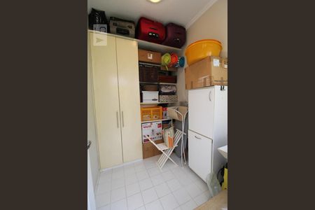 Casa de condomínio à venda com 400m², 3 quartos e 4 vagasQuarto de Serviço