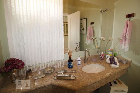 Lavabo de casa de condomínio à venda com 3 quartos, 400m² em Parque da Hípica, Campinas