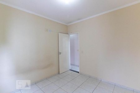 Quarto 2 de apartamento para alugar com 2 quartos, 48m² em Jardim Central, Cotia