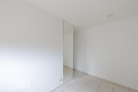 Sala de apartamento para alugar com 2 quartos, 43m² em Cocaia, Guarulhos