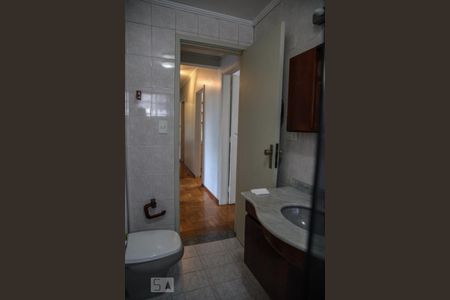 Apartamento à venda com 110m², 4 quartos e 2 vagasBanheiro 1