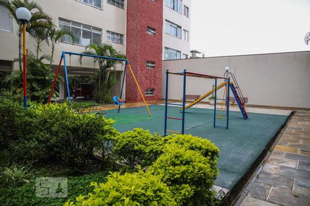 Apartamento à venda com 110m², 4 quartos e 2 vagasÁrea Comum - Playground