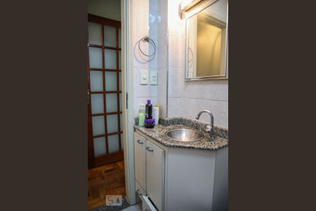 Apartamento à venda com 110m², 4 quartos e 2 vagasBanheiro 2