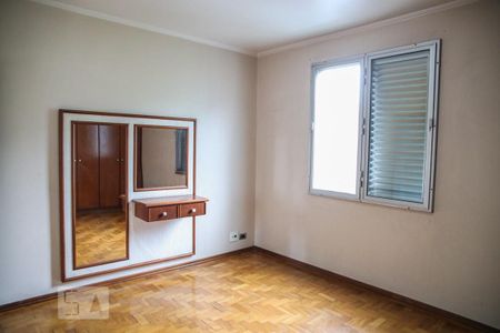 Apartamento à venda com 110m², 4 quartos e 2 vagasQuarto 2