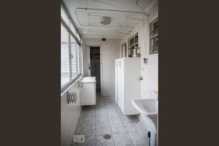 Apartamento à venda com 110m², 4 quartos e 2 vagasLavanderia