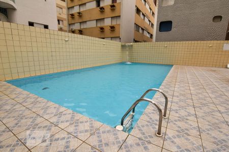 Apartamento para alugar com 120m², 2 quartos e 1 vagaÁrea Comum - Piscina