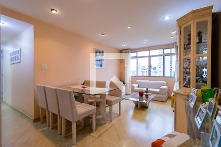 Sala de apartamento à venda com 3 quartos, 104m² em Aclimação, São Paulo