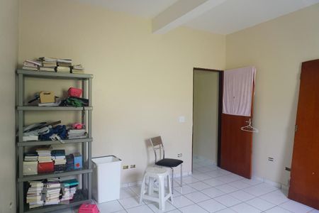 Casa à venda com 340m², 3 quartos e 2 vagasQuarto 2