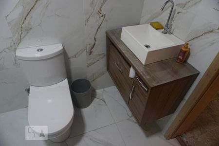 Casa à venda com 340m², 3 quartos e 2 vagasBanheiro 2