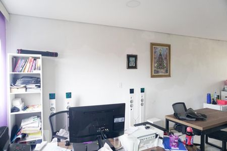 Casa à venda com 340m², 3 quartos e 2 vagasEscritório