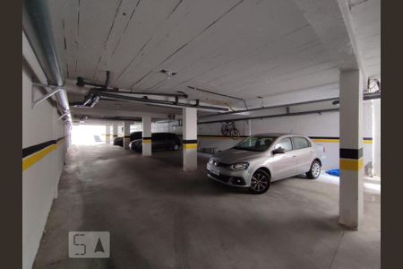 Casa de condomínio à venda com 65m², 2 quartos e 2 vagas Casa de condomínio à venda com 65m², 2 quartos e 2 vagasEstacionamento