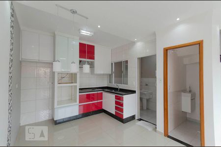 Sala e Cozinha Integrada de casa de condomínio para alugar com 2 quartos, 65m² em Vila Santana, São Paulo