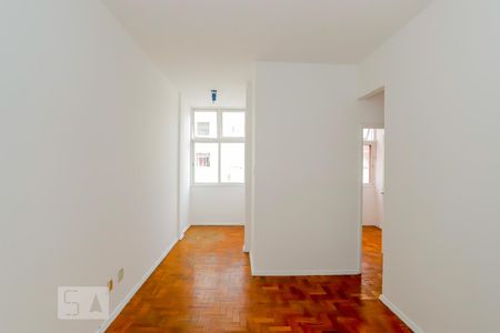 Sala de apartamento à venda com 1 quarto, 55m² em Copacabana, Rio de Janeiro