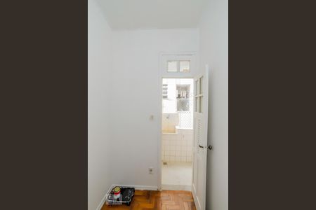 Apartamento à venda com 55m², 1 quarto e sem vaga Apartamento à venda com 55m², 1 quarto e sem vagaQuarto de Serviço
