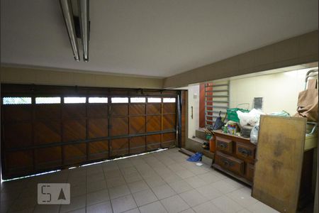 Casa à venda com 150m², 4 quartos e 2 vagasGaragem